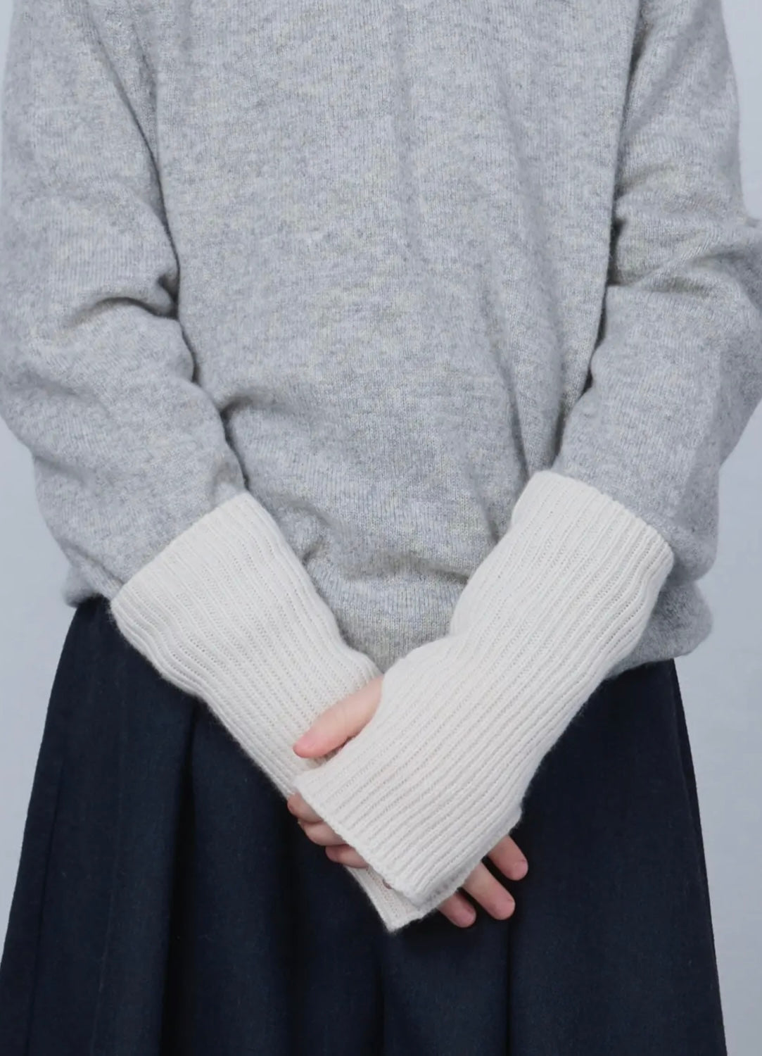 Ribbed Cashmere Hand Warmers